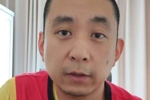 解说：马刺和尼克斯之间有半档的差距 预测马刺夺冠 而且没有抢七